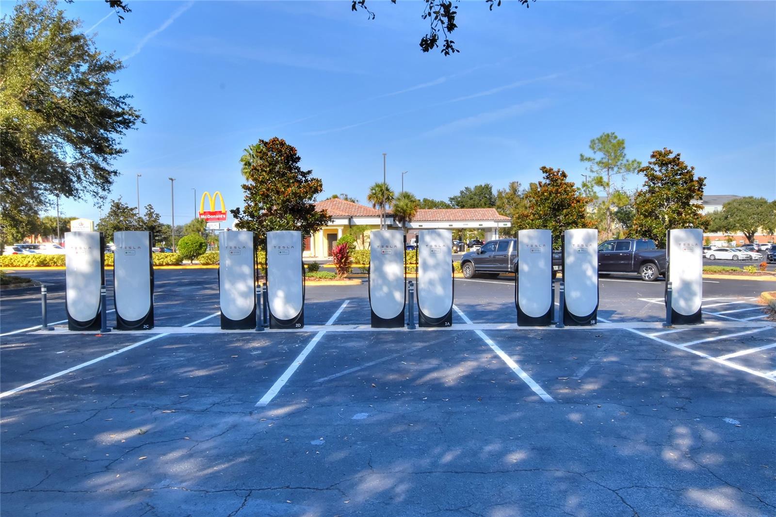 YOUNGS BARTOW PLAZA CONDO COM - Commercial Sale