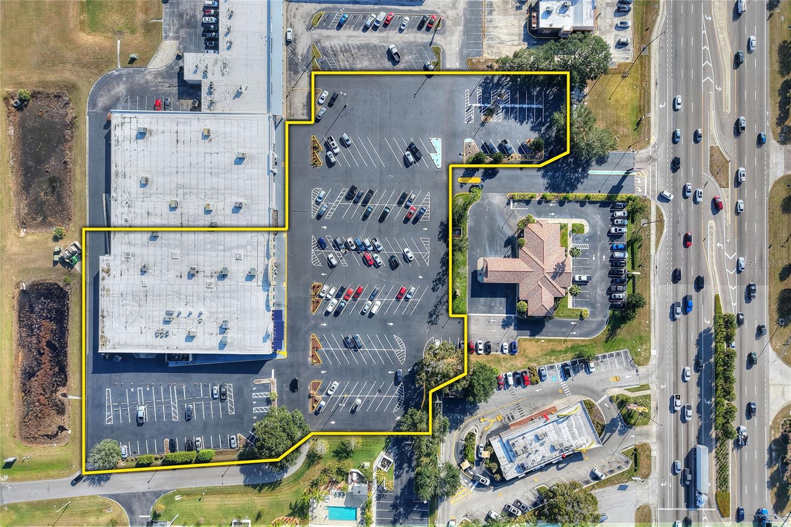 YOUNGS BARTOW PLAZA CONDO COM - Commercial Sale