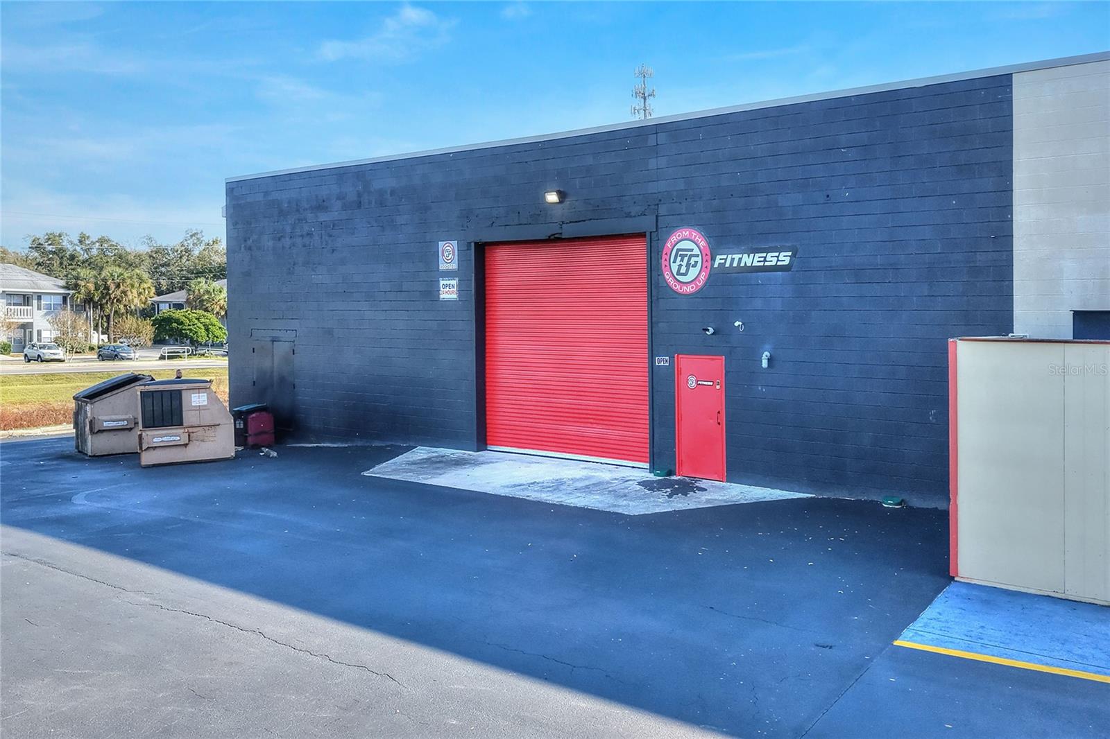 YOUNGS BARTOW PLAZA CONDO COM - Commercial Sale