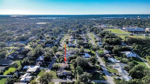 A home in WINTER HAVEN