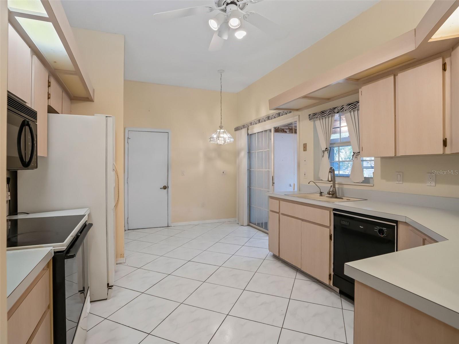 OAK RUN WOODSIDE TR - Residential