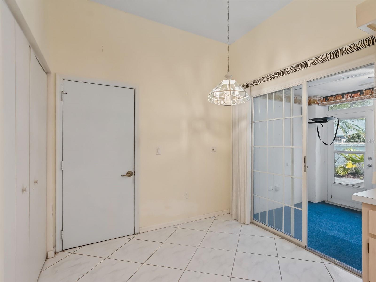 OAK RUN WOODSIDE TR - Residential