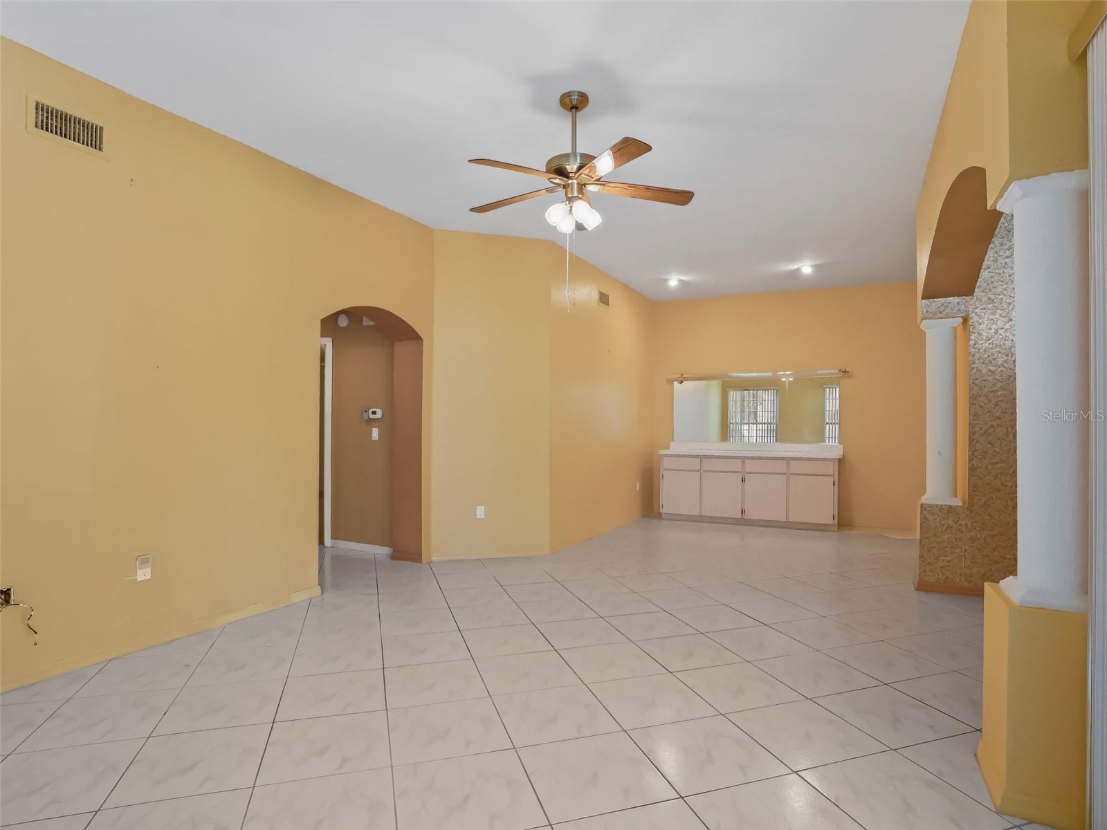 OAK RUN WOODSIDE TR - Residential