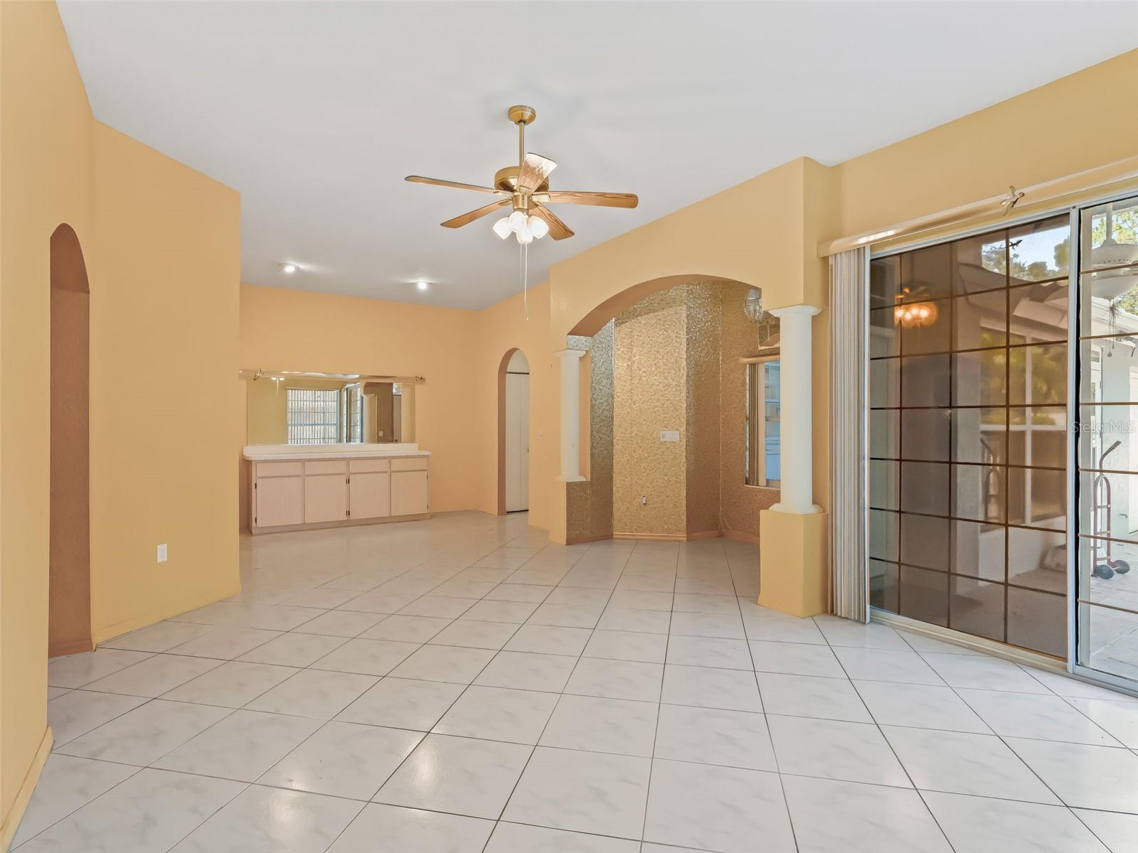 OAK RUN WOODSIDE TR - Residential