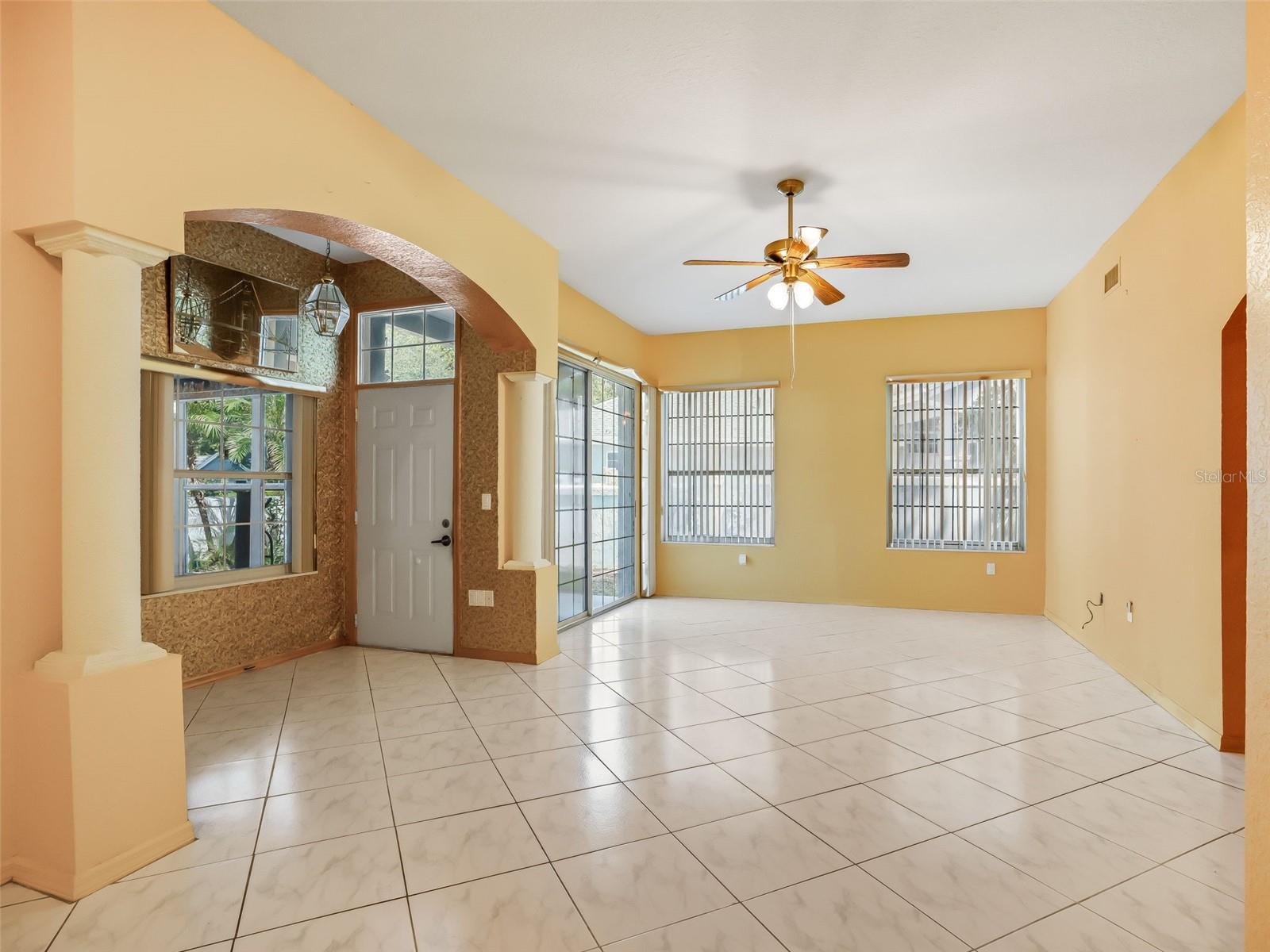 OAK RUN WOODSIDE TR - Residential