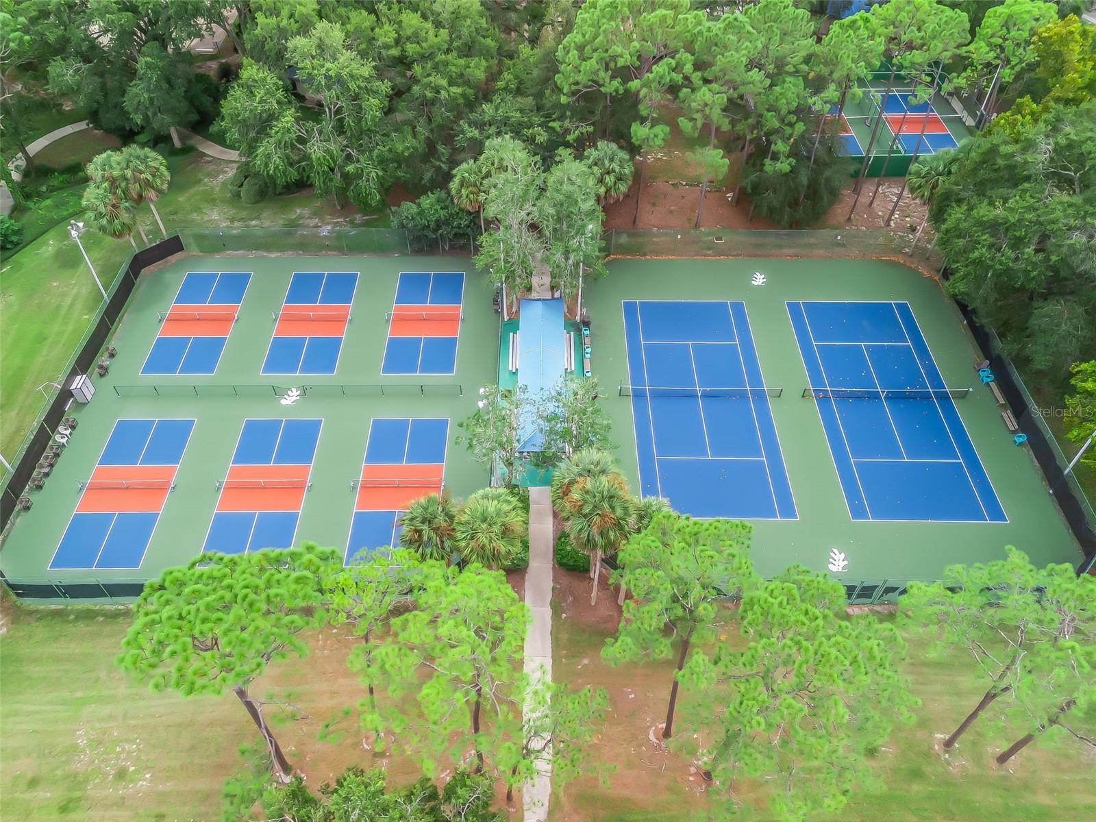 OAK RUN WOODSIDE TR - Residential