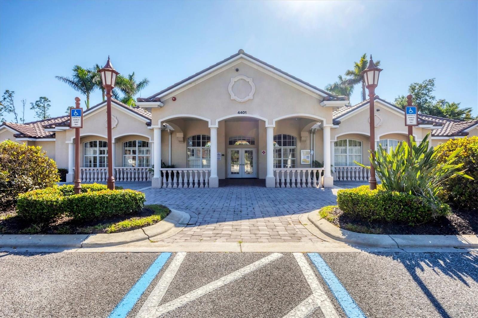 CASA DI AMICI - Residential