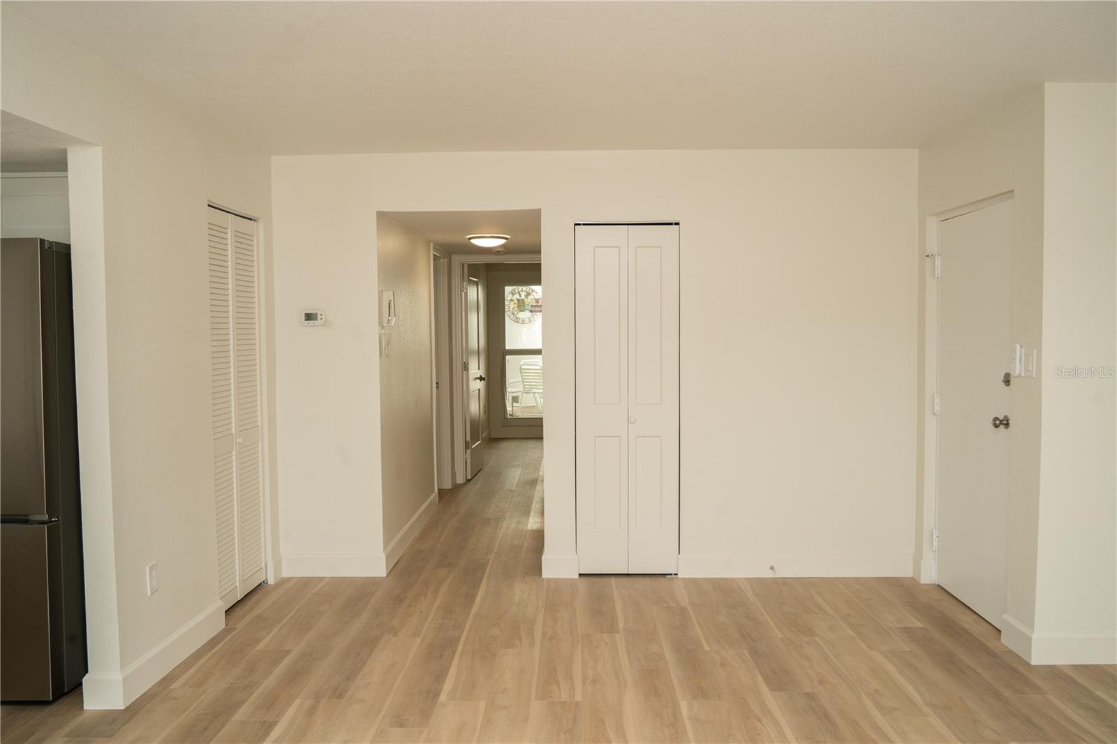 PENTHOUSE SHORES CONDO - Residential