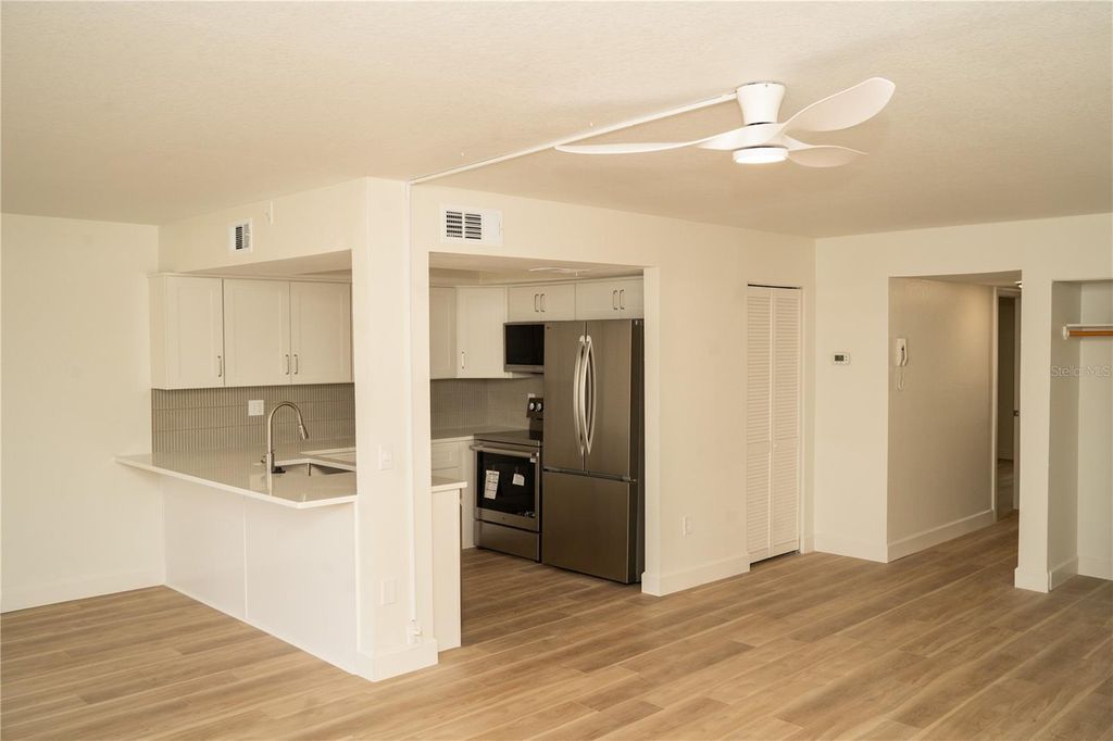 Photo of 661 Poinsettia Avenue #108, Clearwater Beach, FL 33767 (MLS # TB8508138)