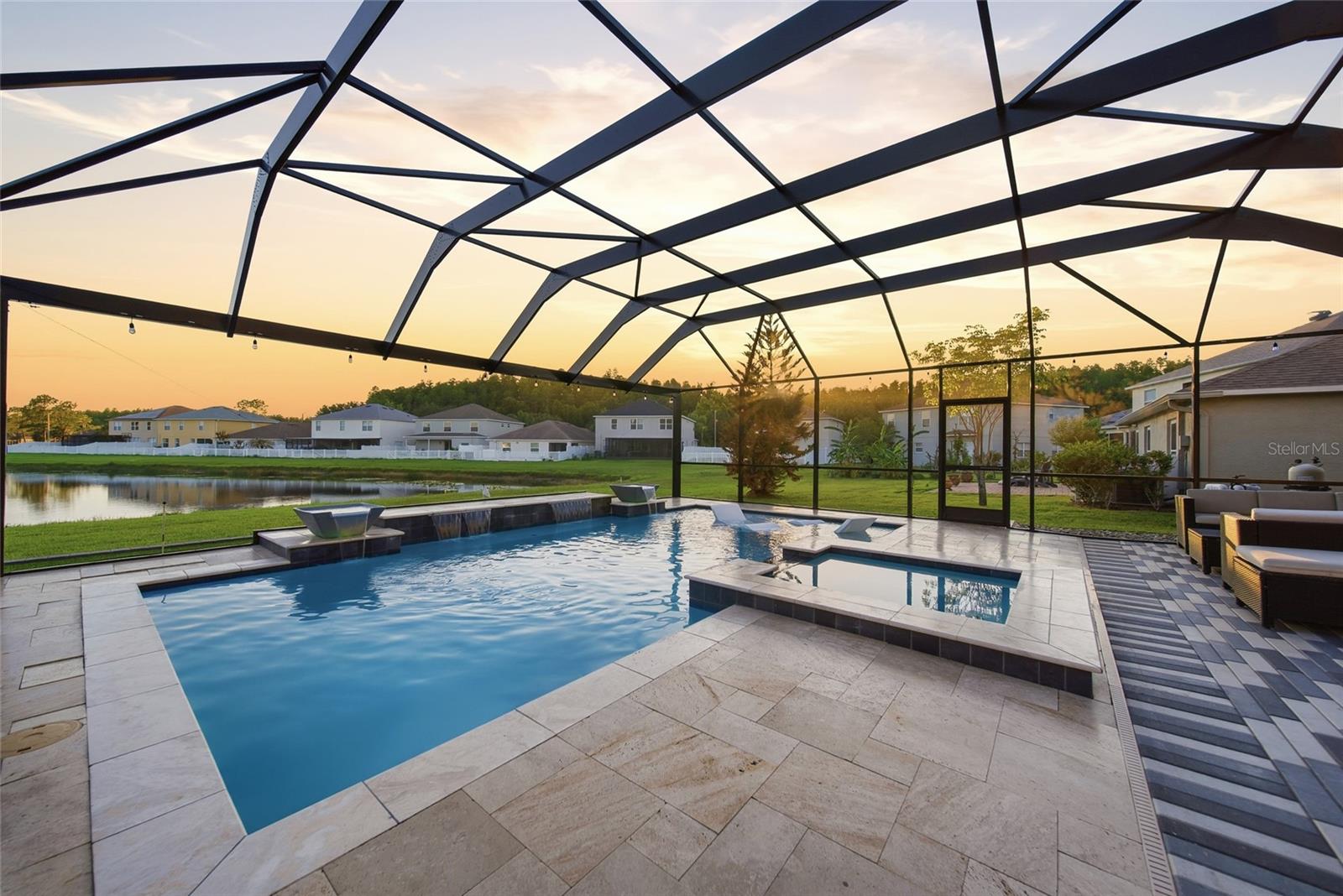 18133 BAHAMA BAY DRIVE