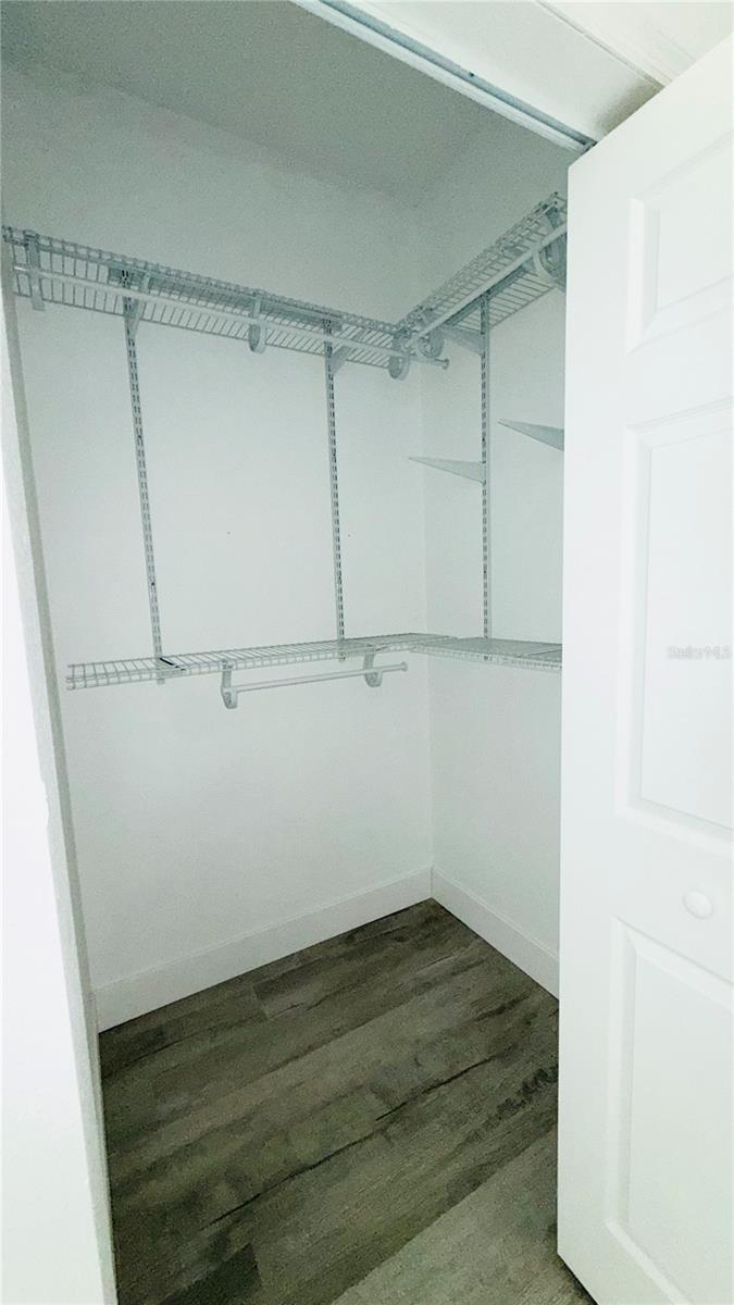 LAKEWOOD VILLAGE UN TWO - Residential Lease