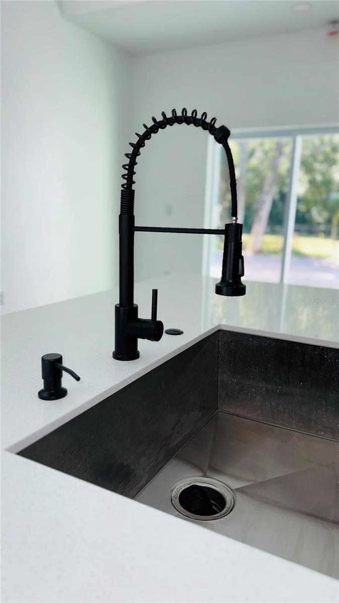 LAKEWOOD VILLAGE UN TWO - Residential Lease