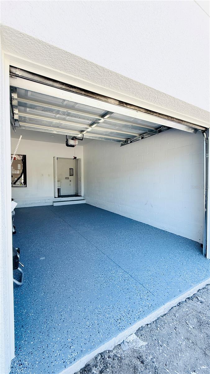 LAKEWOOD VILLAGE UN TWO - Residential Lease