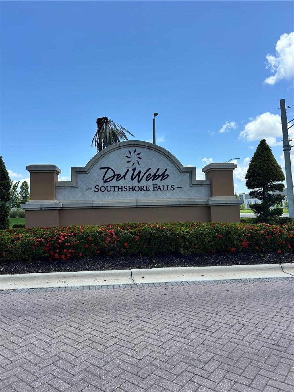 Photo of 116 Silver Falls Drive, Apollo Beach, FL 33572 (MLS # TB8349113)