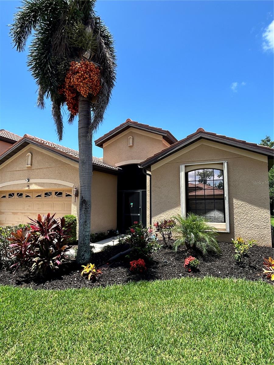 116 SILVER FALLS DRIVE
