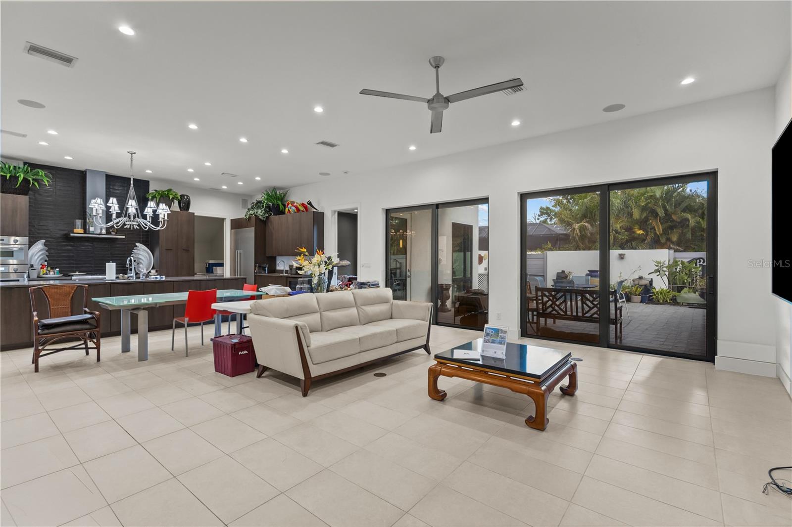 SCHINDLER SUB - Residential