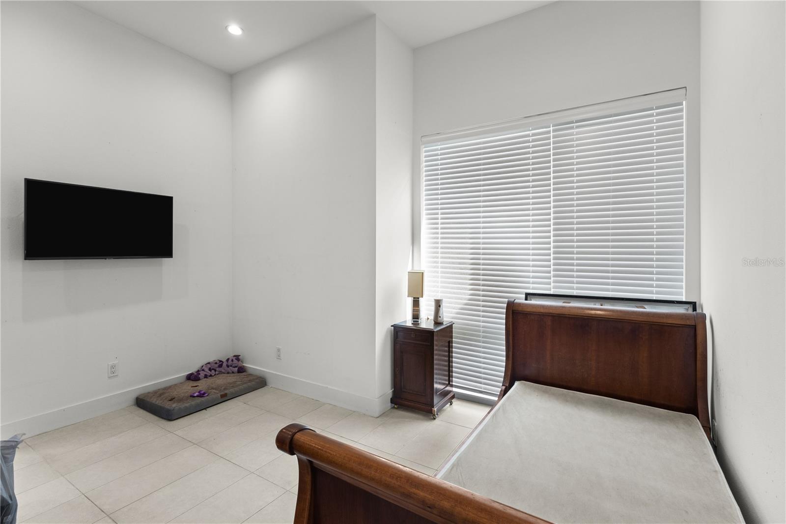 SCHINDLER SUB - Residential