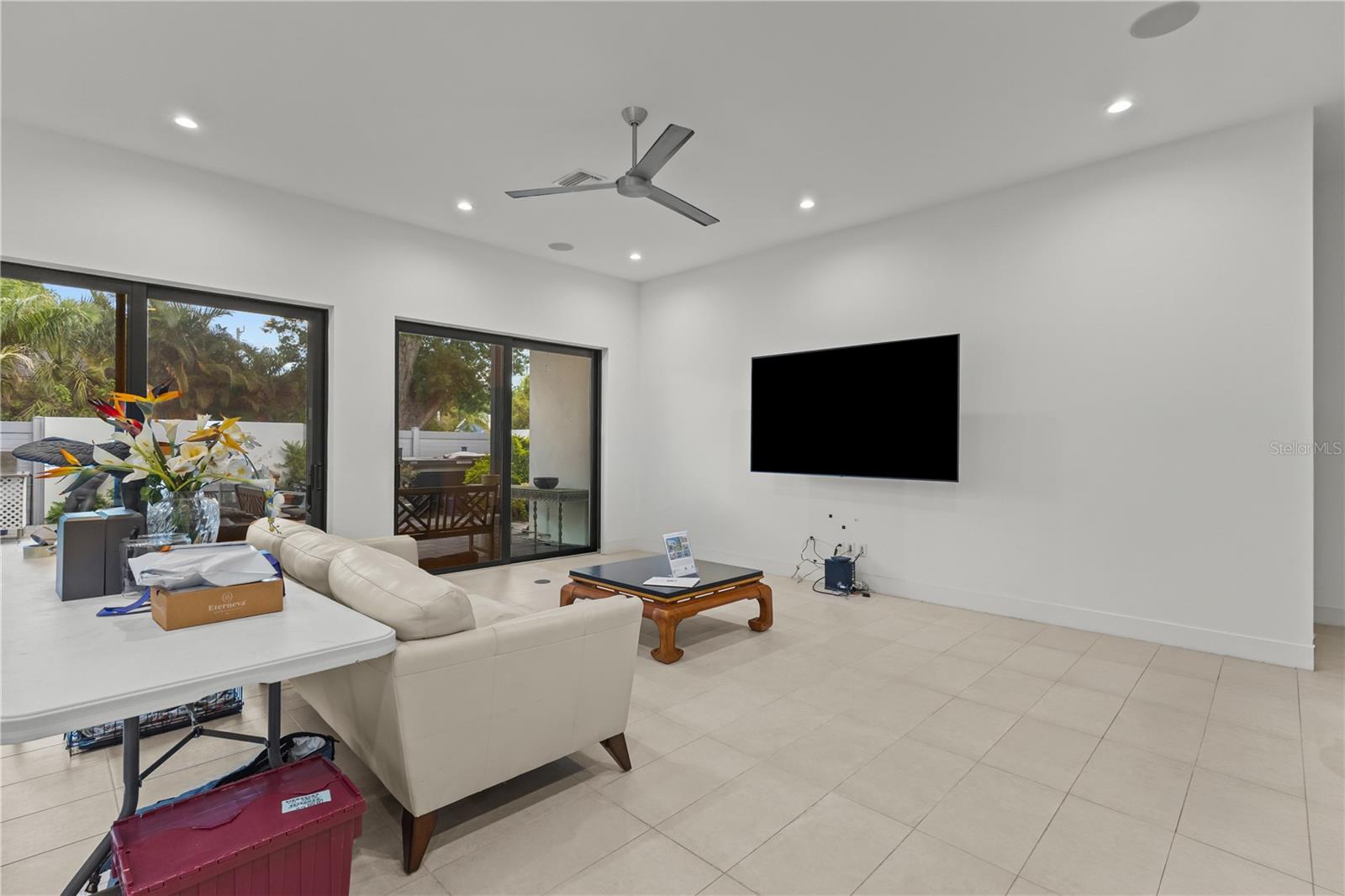 SCHINDLER SUB - Residential