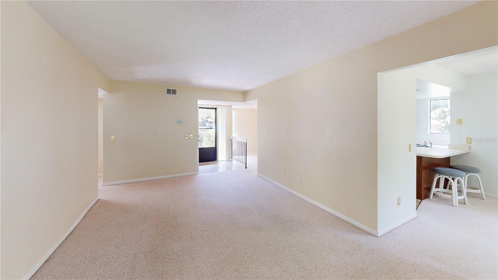 7 SURREY COURT