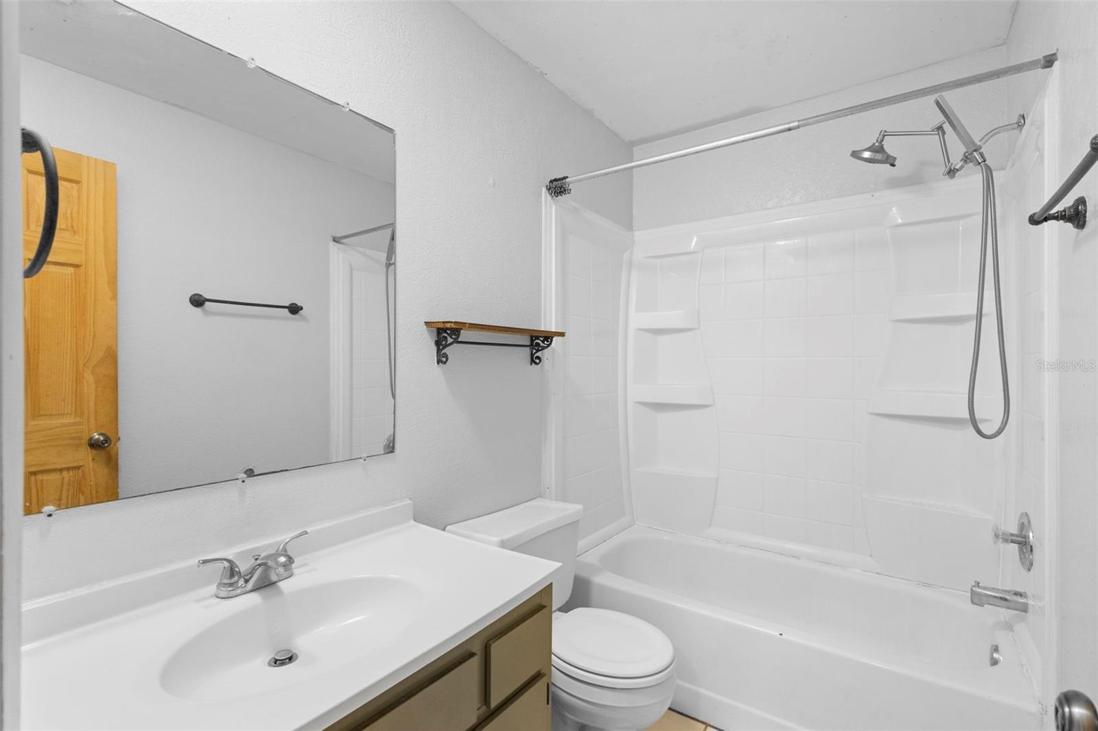 DELTONA LAKES UNIT 40 - Residential