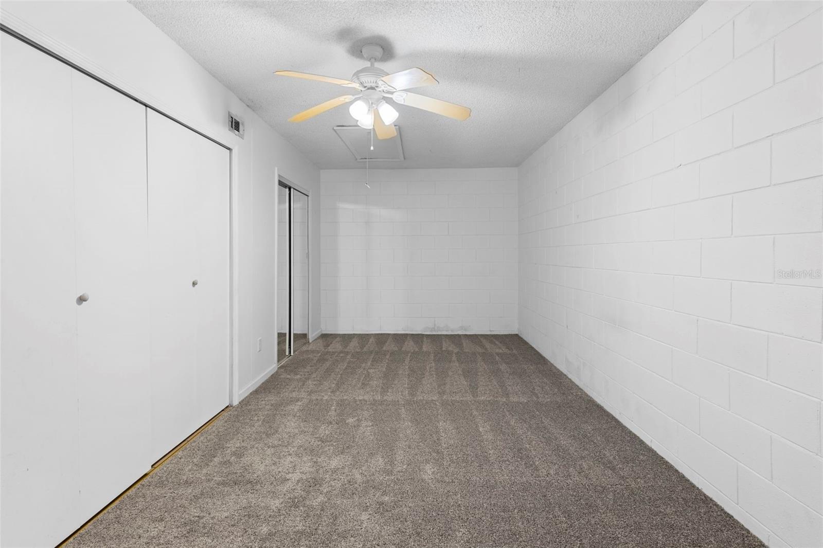 DELTONA LAKES UNIT 40 - Residential