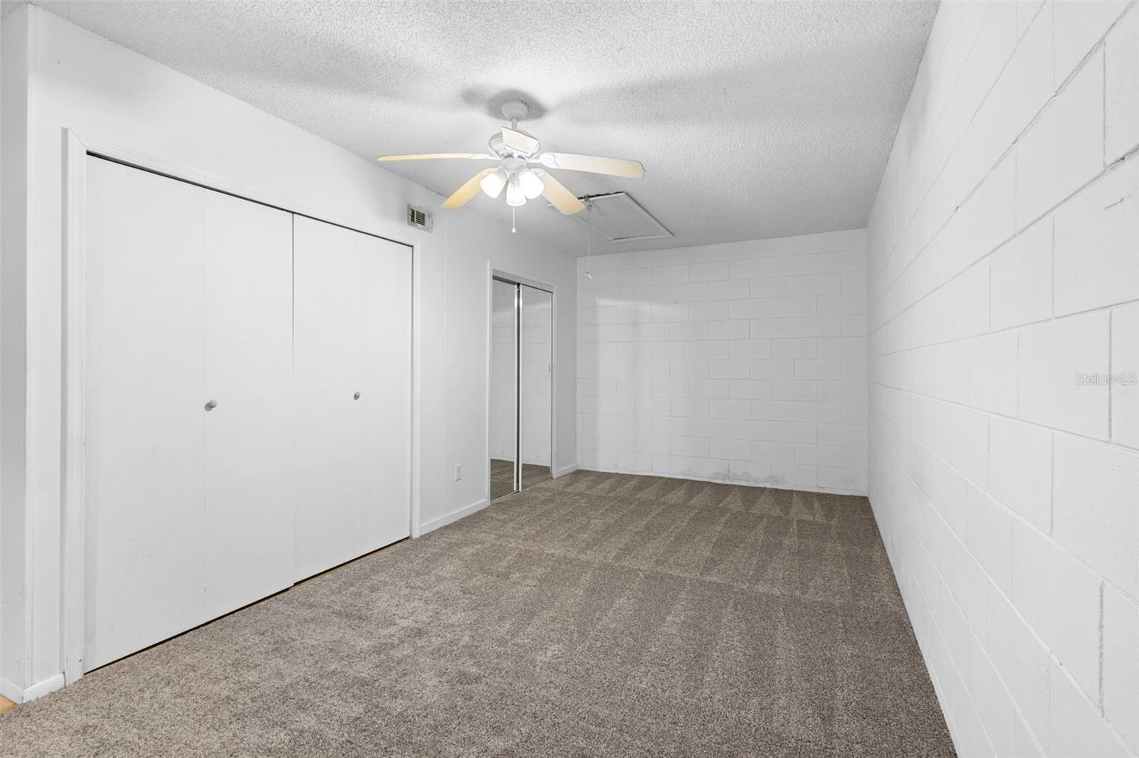 DELTONA LAKES UNIT 40 - Residential