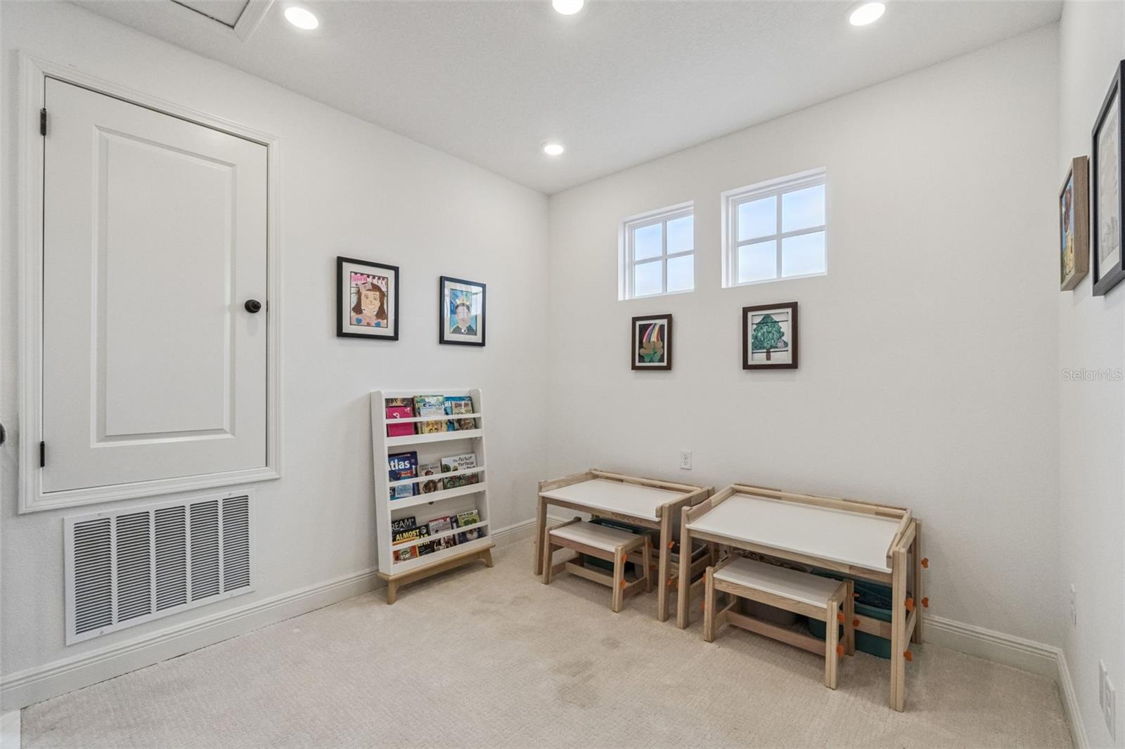 LAUREATE PARK PRCL N-3 PH 1 - Residential