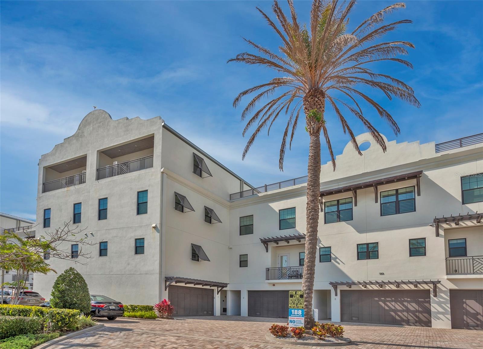 BRIGHTWATER BLUE TOWNHOMES - Residential