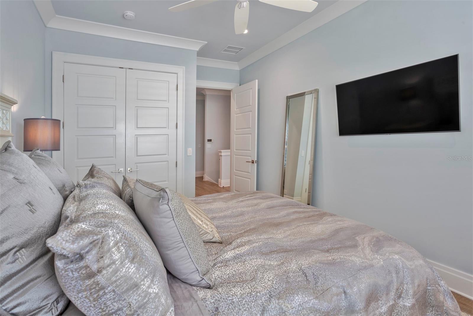 BRIGHTWATER BLUE TOWNHOMES - Residential