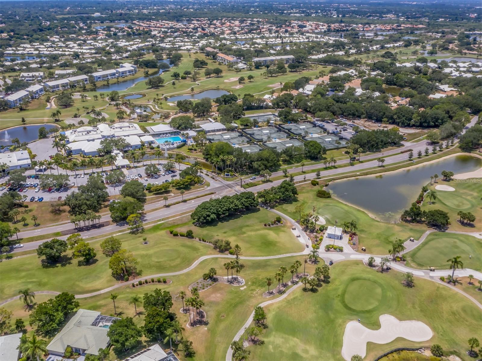CLUBSIDE VILLAS AT THE PLANTATION - Residential