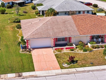 303 GREEN MANOR DRIVE SUN CITY CENTER FL 33573
