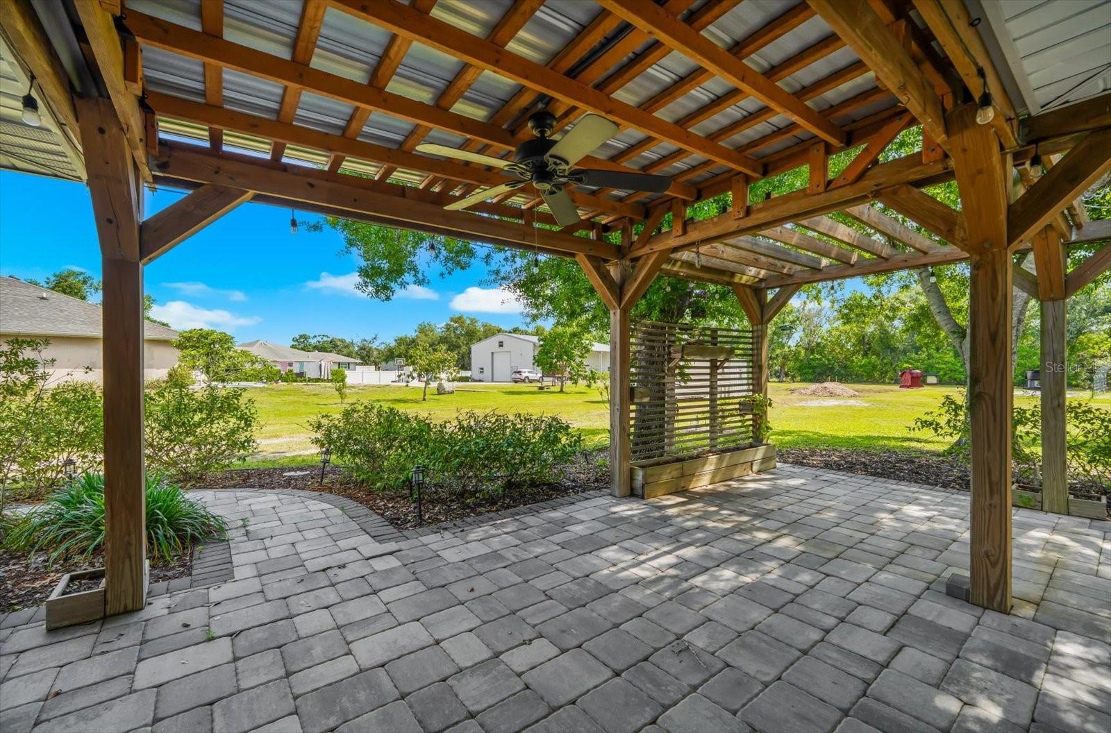 RACIMO RANCHES - Residential