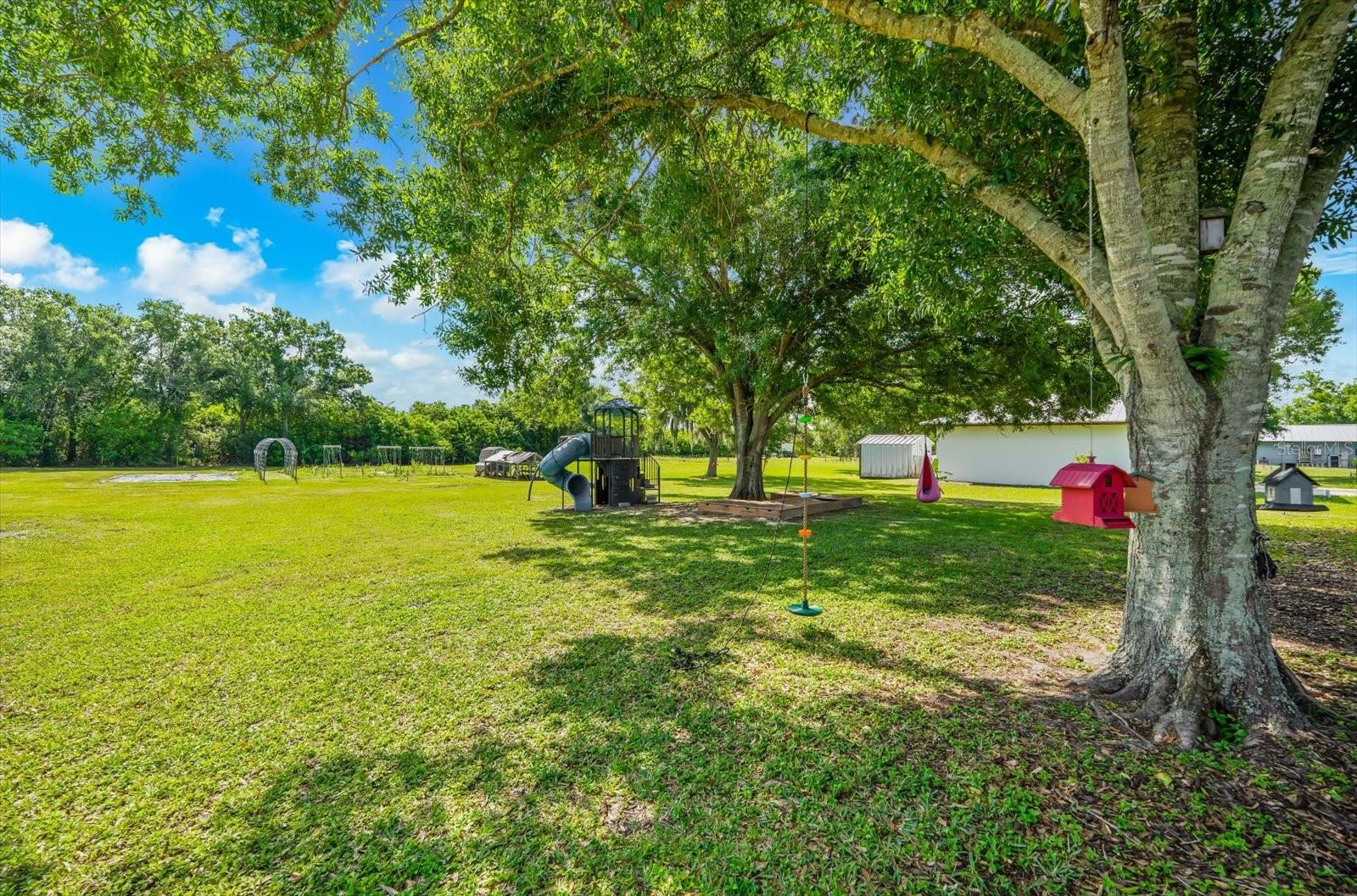 RACIMO RANCHES - Residential