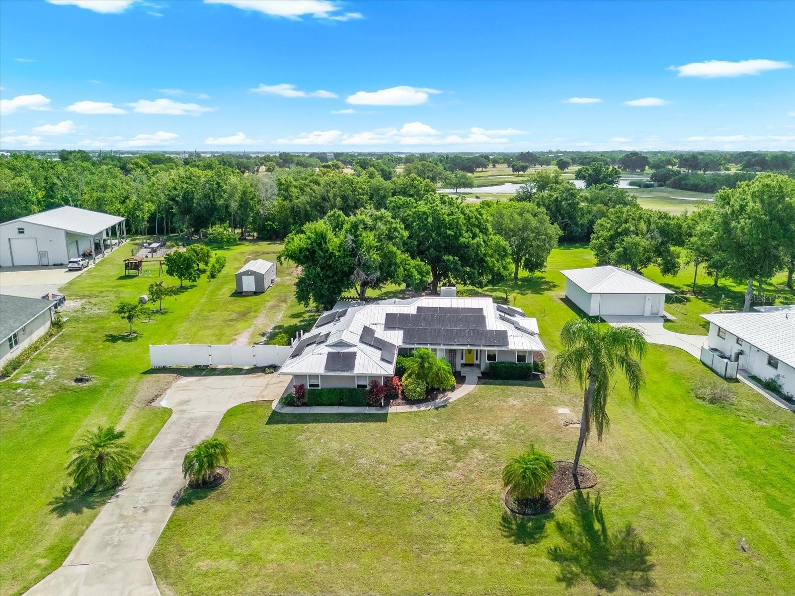 RACIMO RANCHES - Residential
