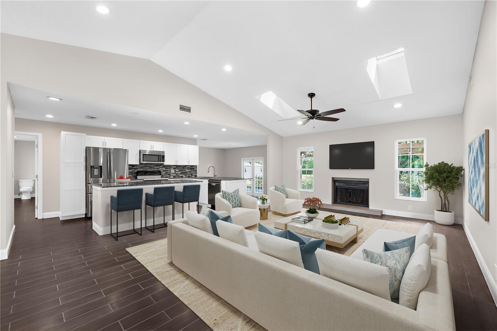 RACIMO RANCHES - Residential
