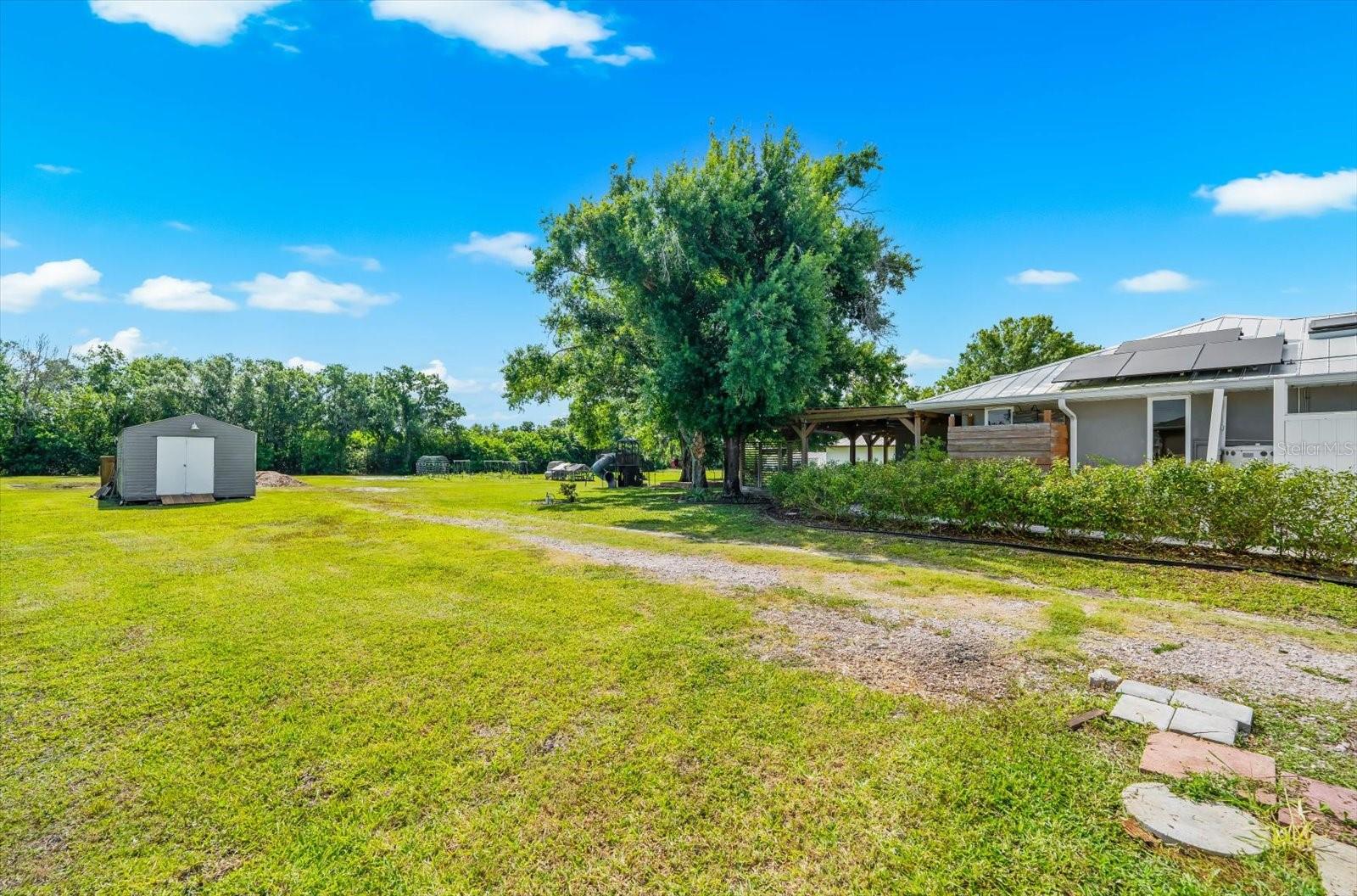 RACIMO RANCHES - Residential