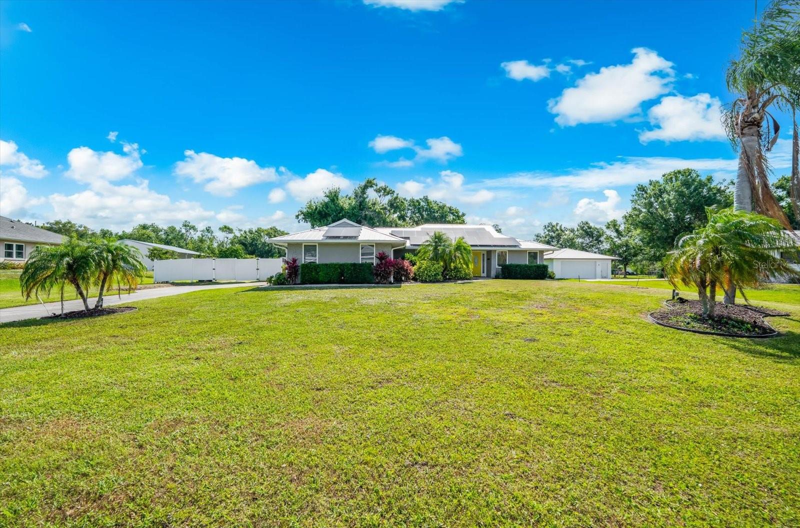 1821 RACIMO DRIVE