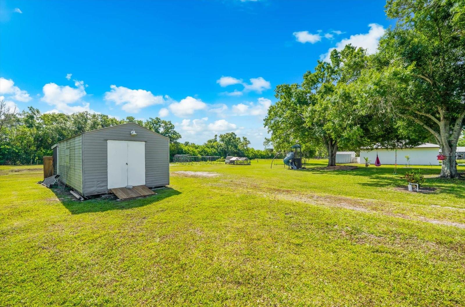 RACIMO RANCHES - Residential