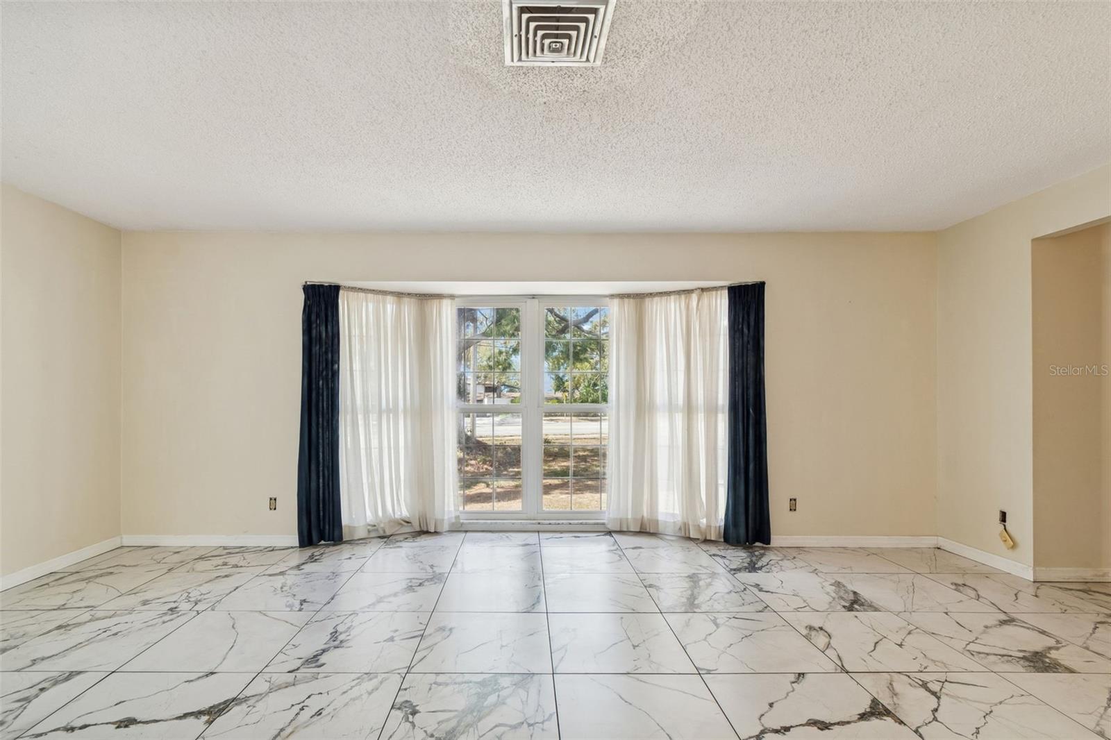 GOLF COURSE & JUNGLE SUB REV MAP PT REP - Residential