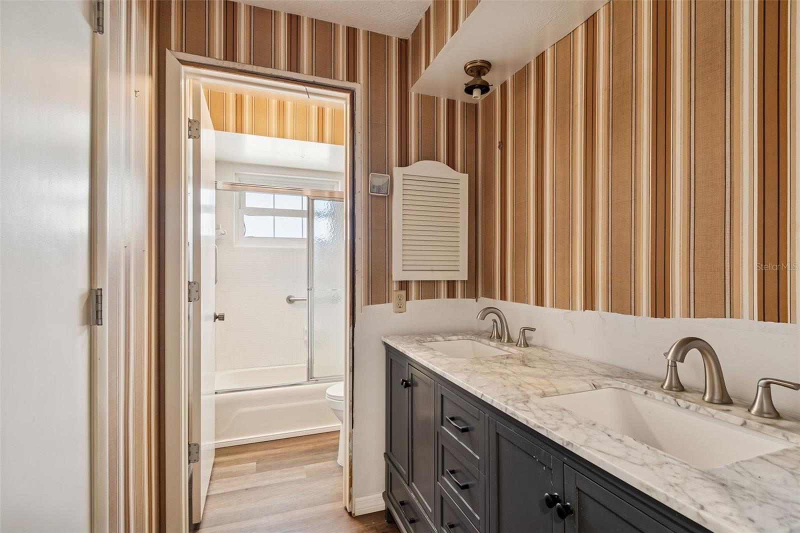 GOLF COURSE & JUNGLE SUB REV MAP PT REP - Residential