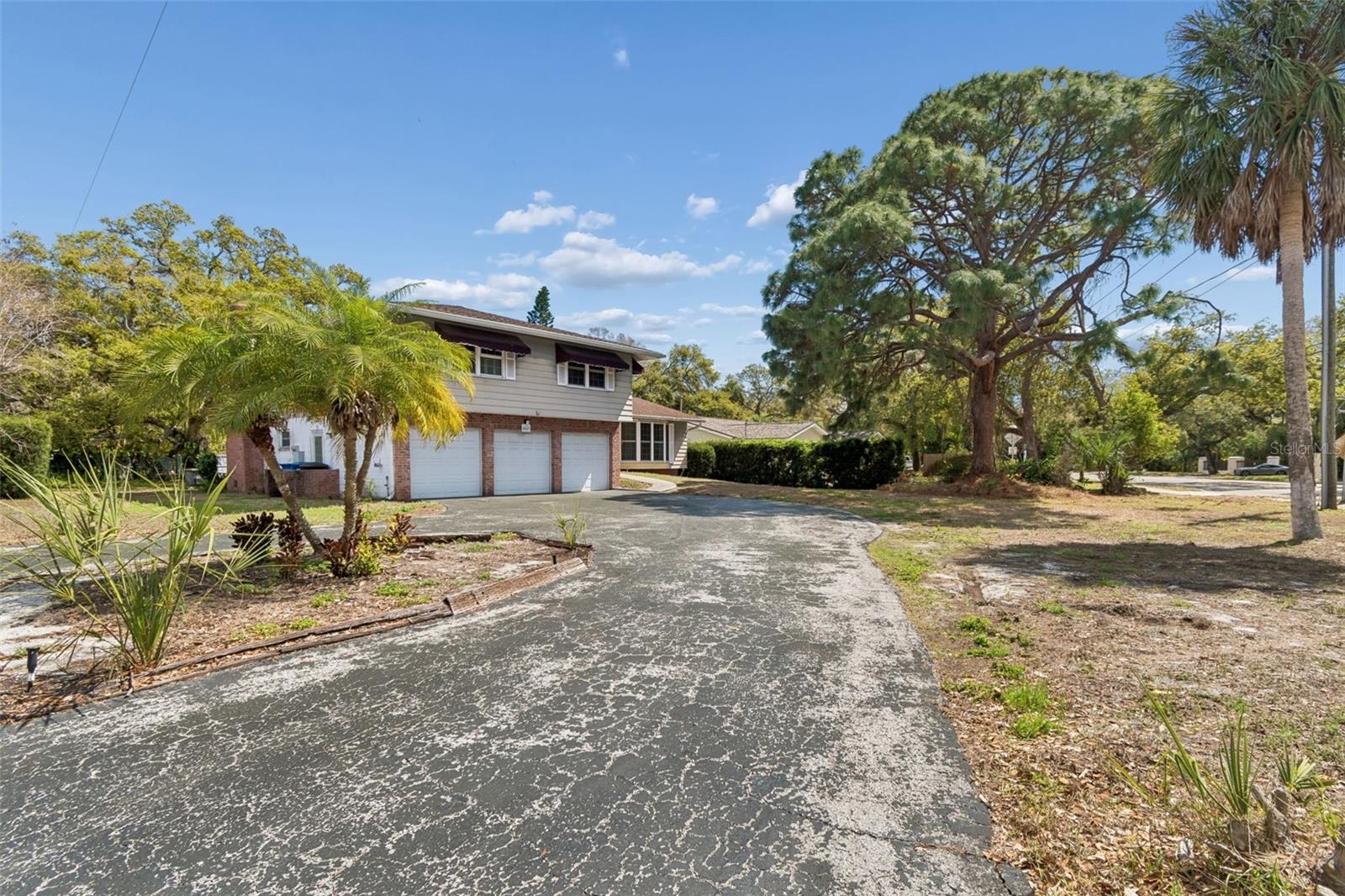 GOLF COURSE & JUNGLE SUB REV MAP PT REP - Residential