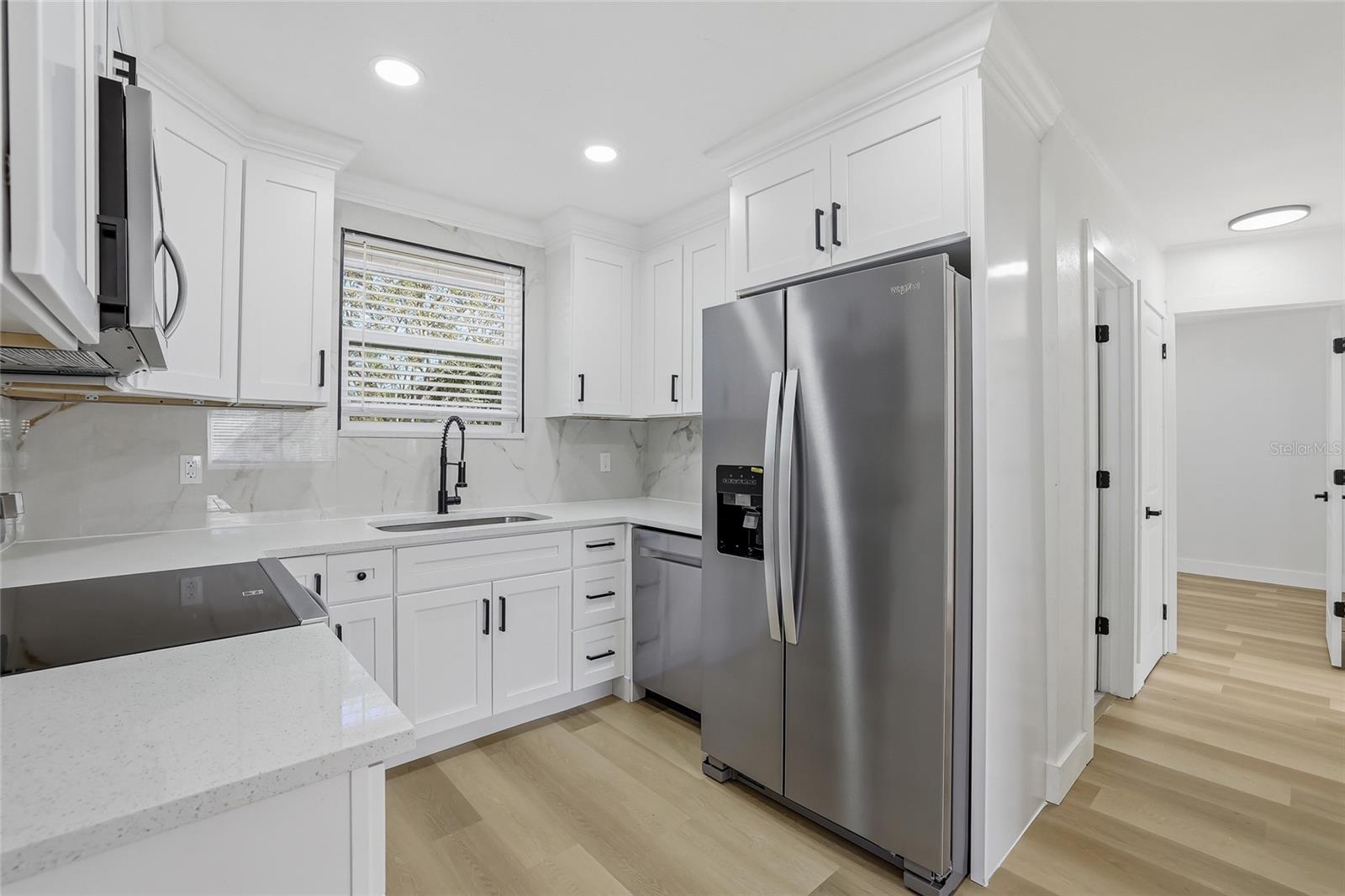 PALM HARBOR ESTATES - Residential Lease