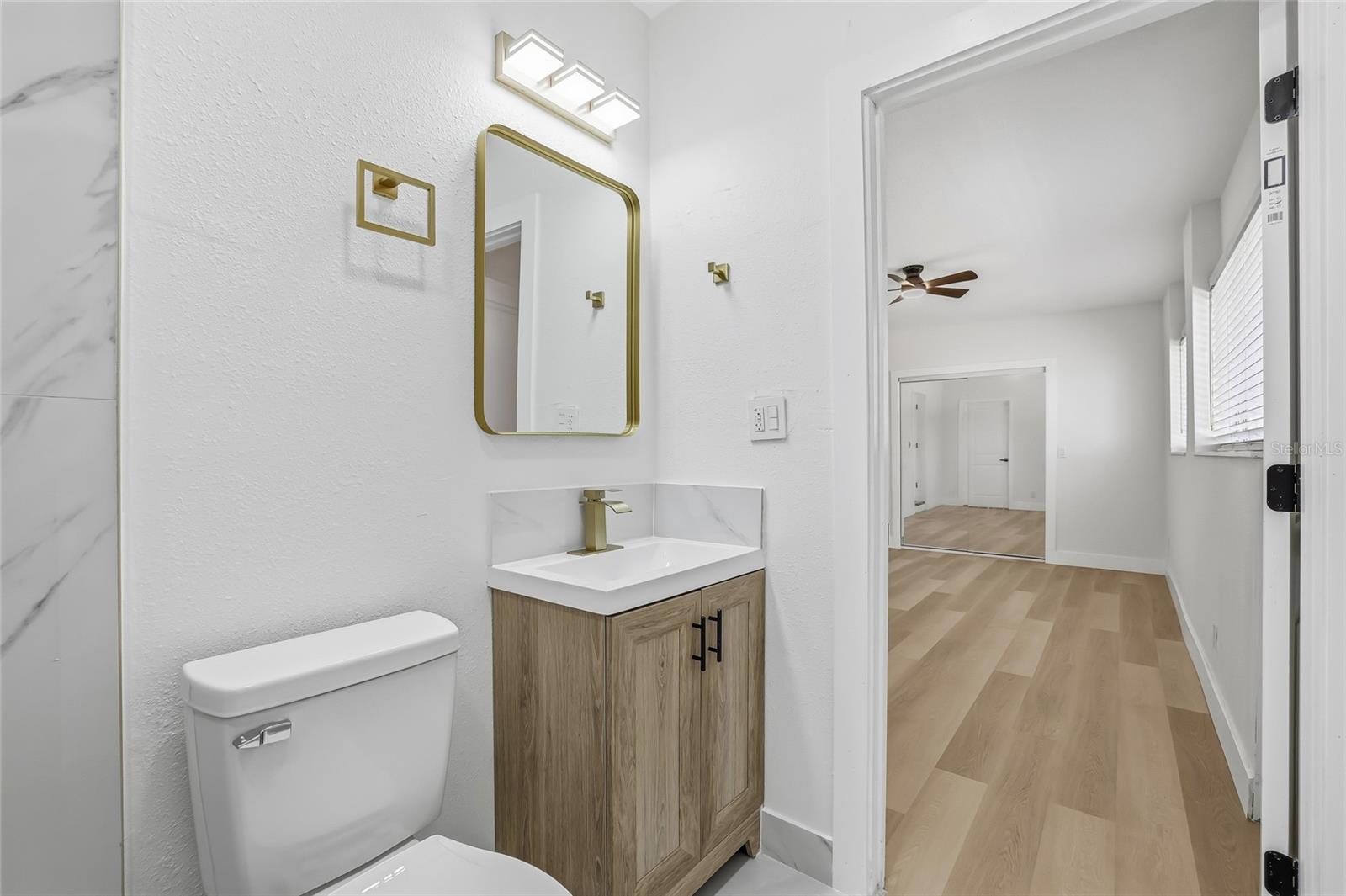 PALM HARBOR ESTATES - Residential Lease