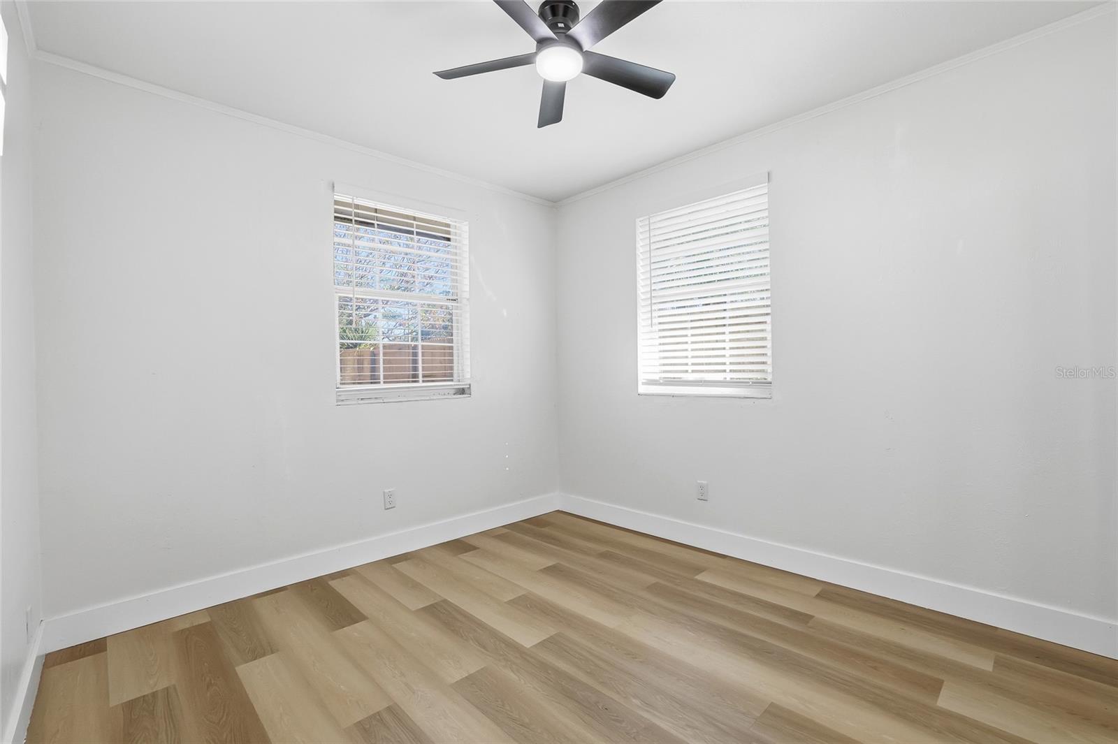 PALM HARBOR ESTATES - Residential Lease