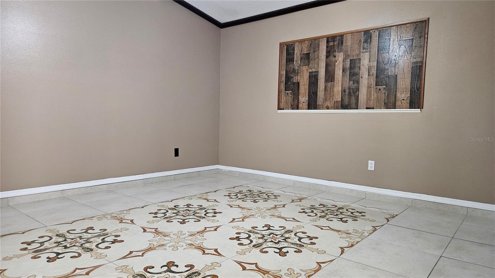 FAIRWAYS QUAIL HOLLOW - Residential