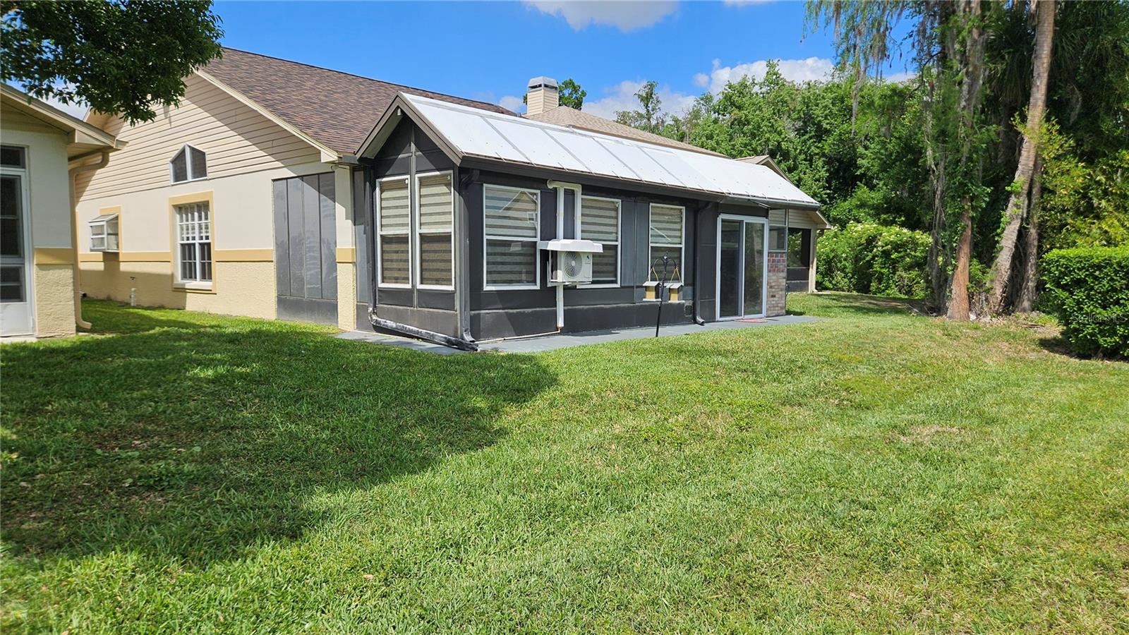 FAIRWAYS QUAIL HOLLOW - Residential