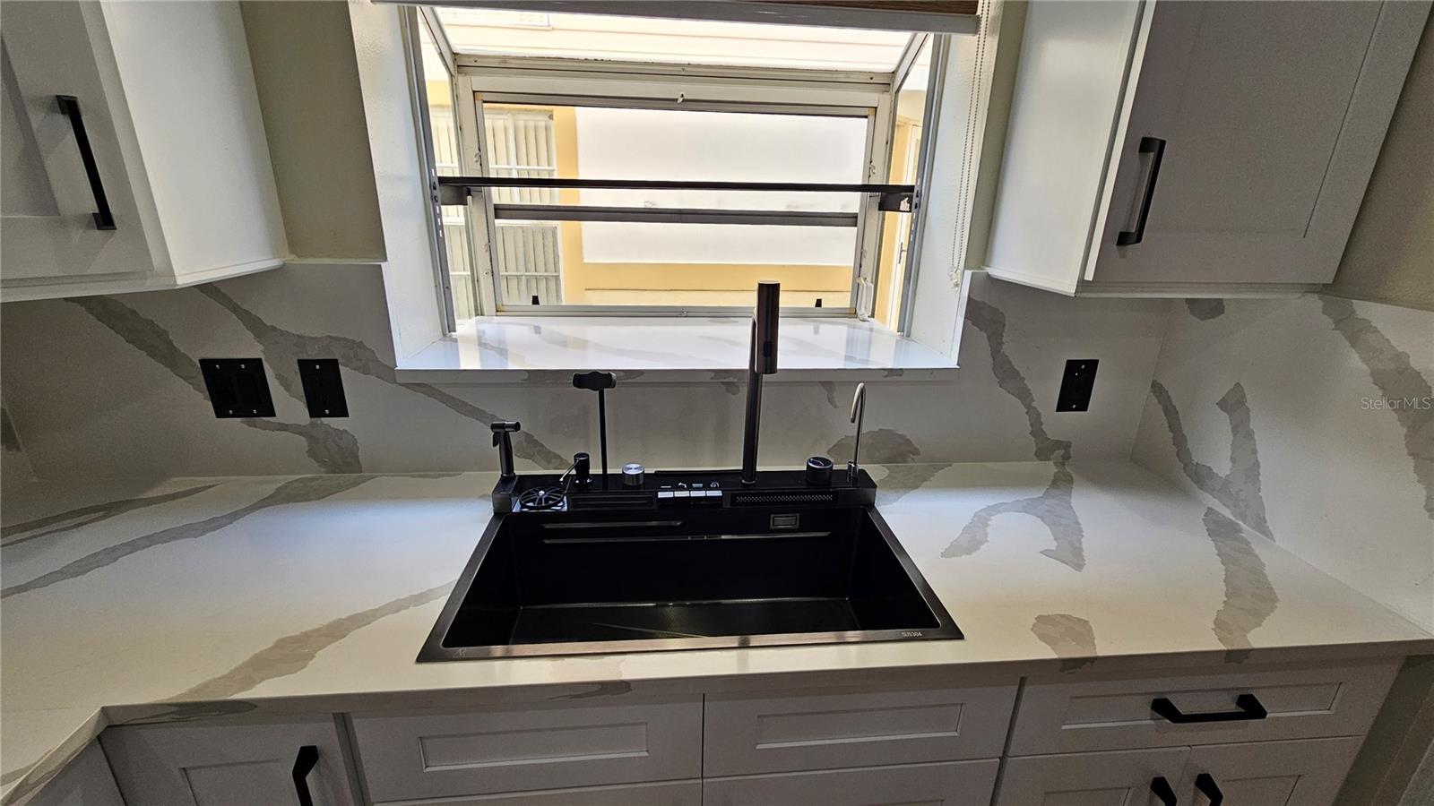 FAIRWAYS QUAIL HOLLOW - Residential