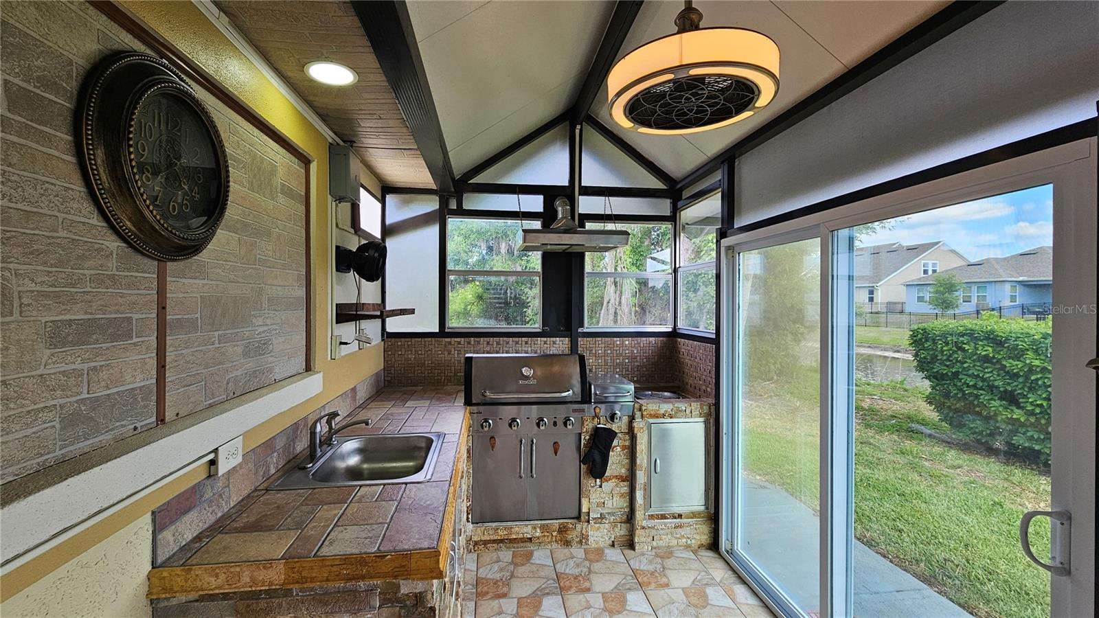 FAIRWAYS QUAIL HOLLOW - Residential