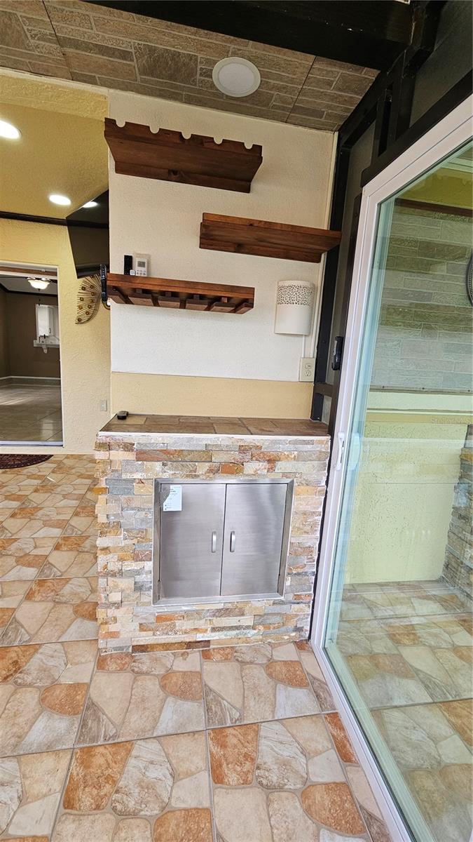 FAIRWAYS QUAIL HOLLOW - Residential