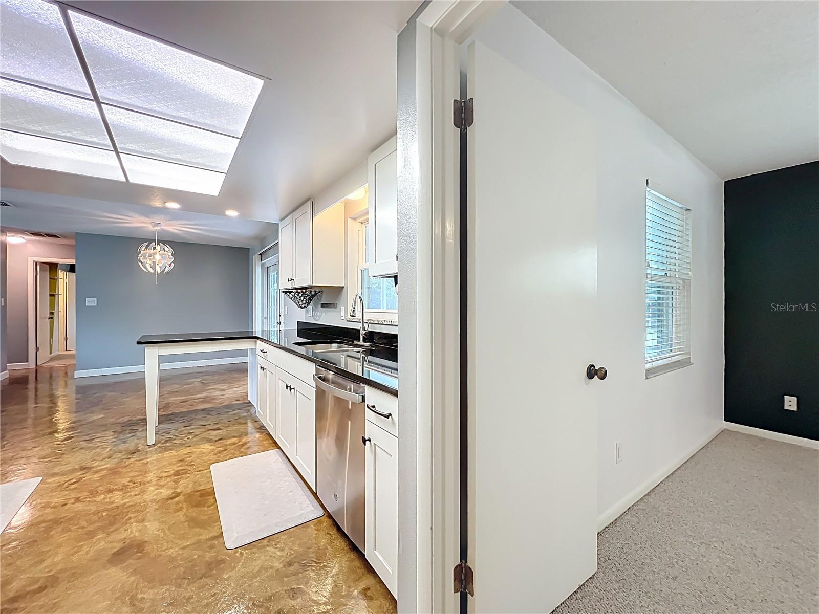 DOVER ESTATES THIRD ADD - Residential